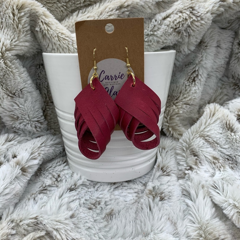 Wine leather twist earring